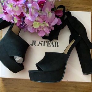 Justfab suede platform heels size 7